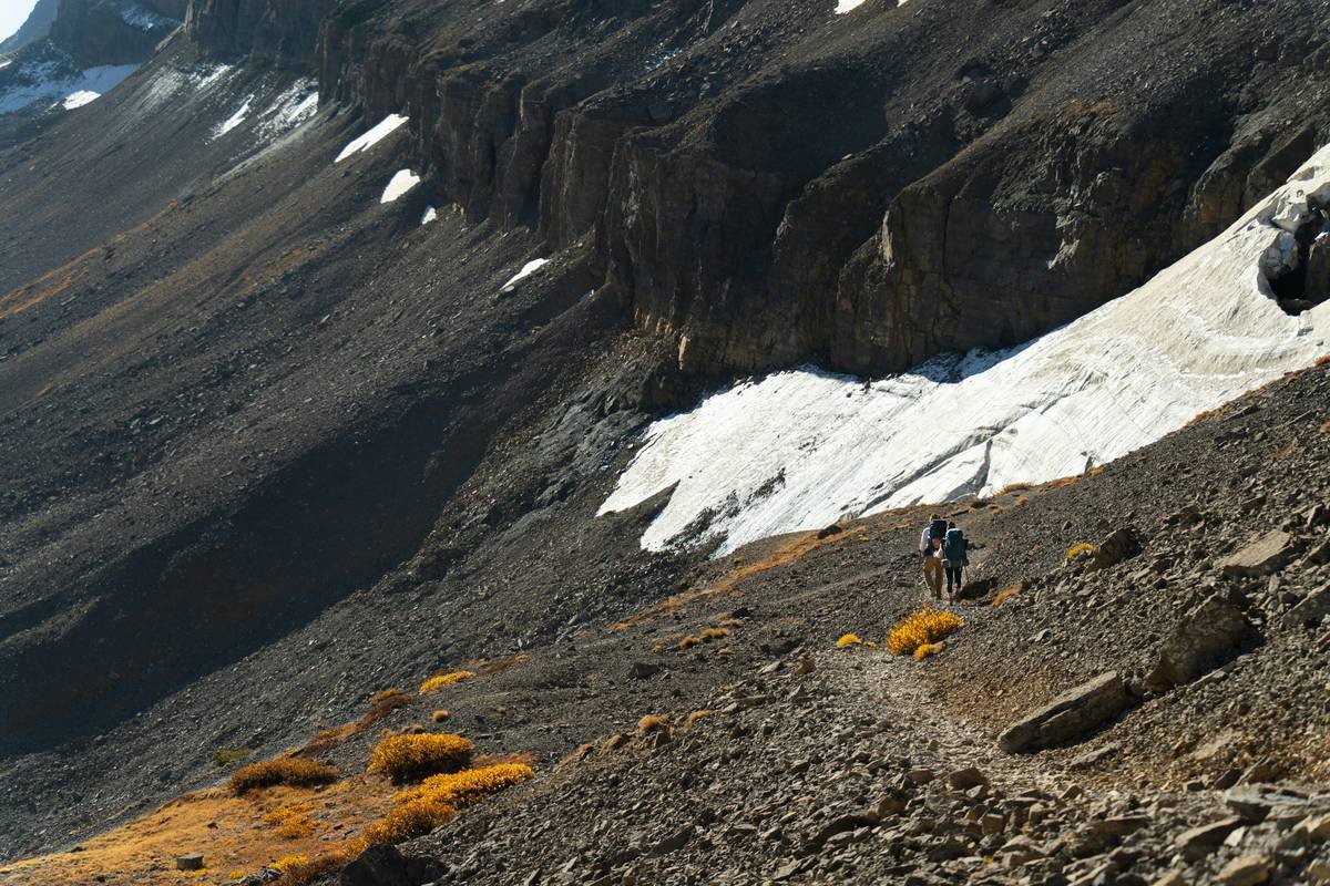 Hiking for Weight Loss: How to Burn Trail Health and Achieve Your Goals