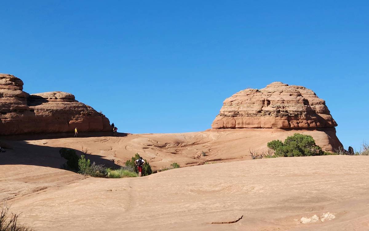 The hike up to Delicate Arch