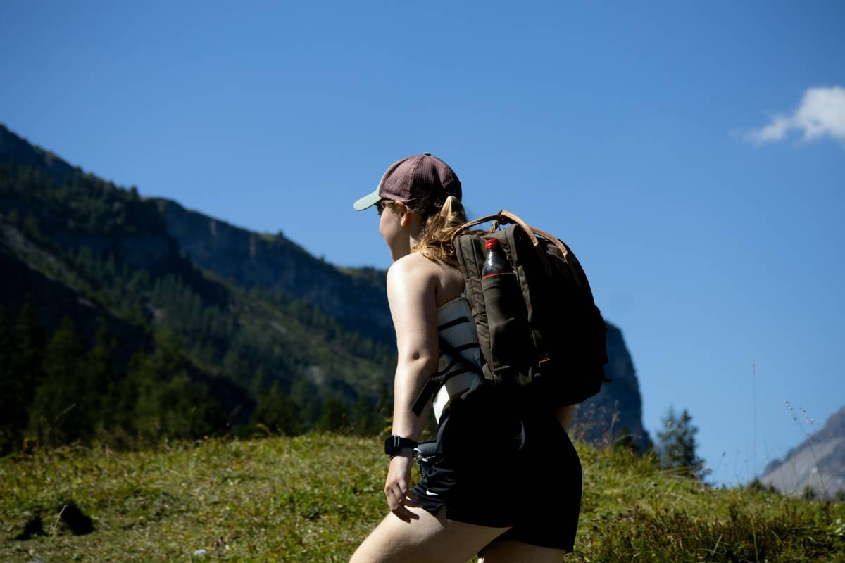 Trail Calorie Sweat: How Hiking Melts Fat Better Than the Treadmill (And Why Your Knees Will Thank You)
